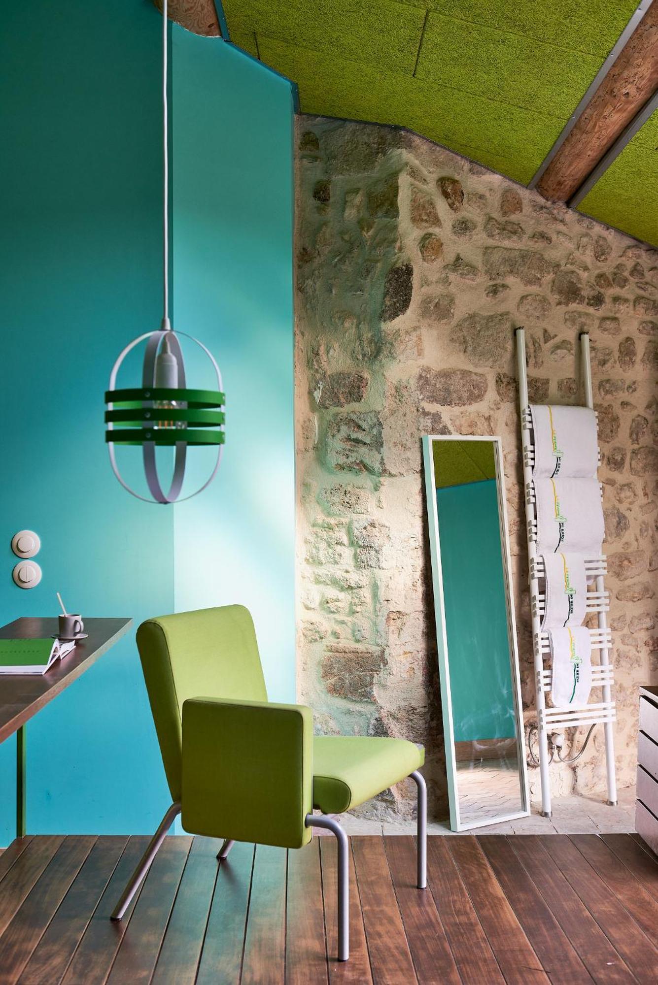 Domaine La Ferme Hi Bride Bed and Breakfast Villelaure Exteriör bild