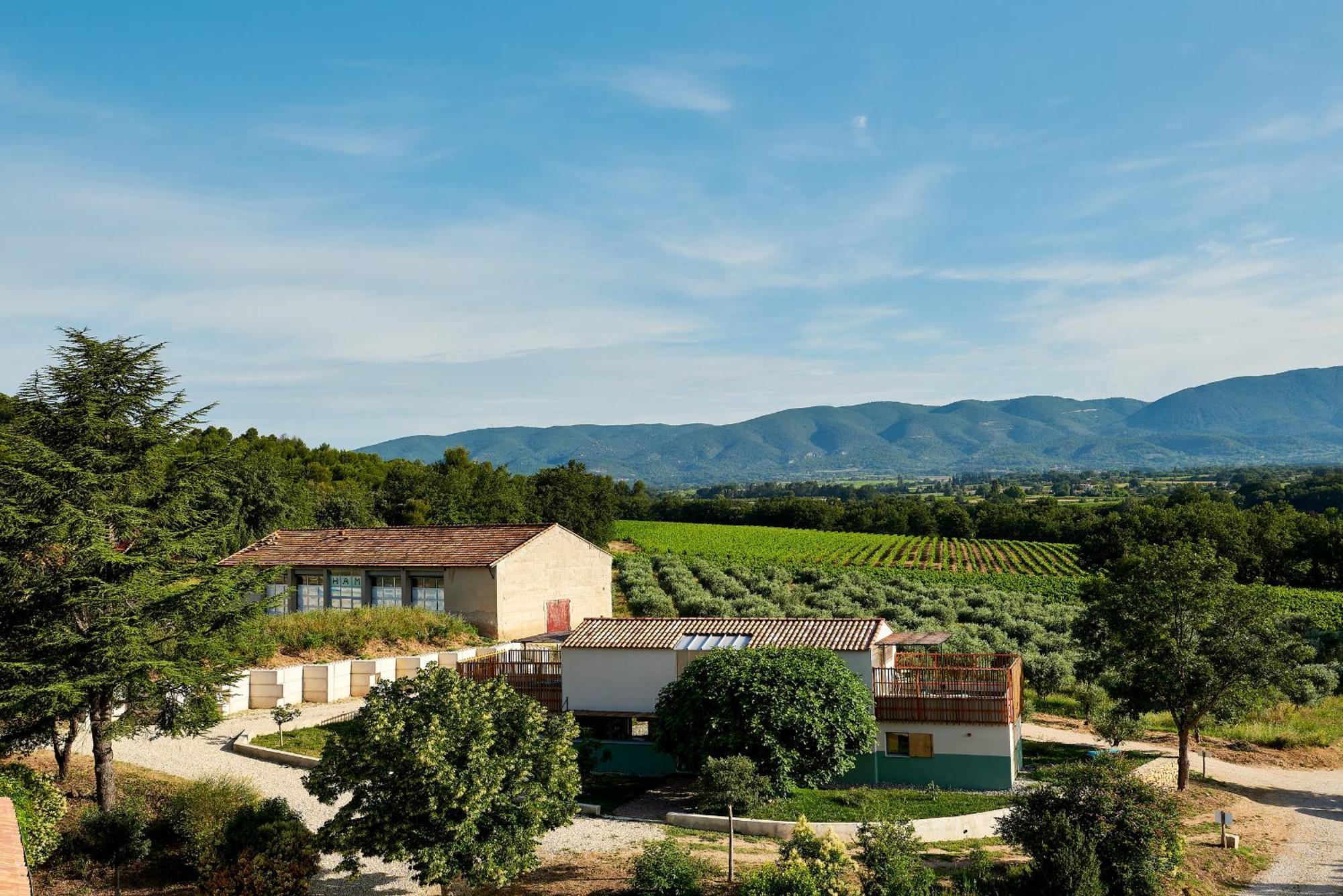 Domaine La Ferme Hi Bride Bed and Breakfast Villelaure Exteriör bild