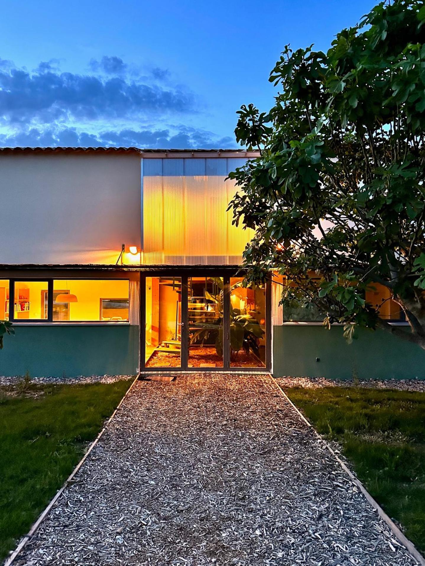 Domaine La Ferme Hi Bride Bed and Breakfast Villelaure Exteriör bild