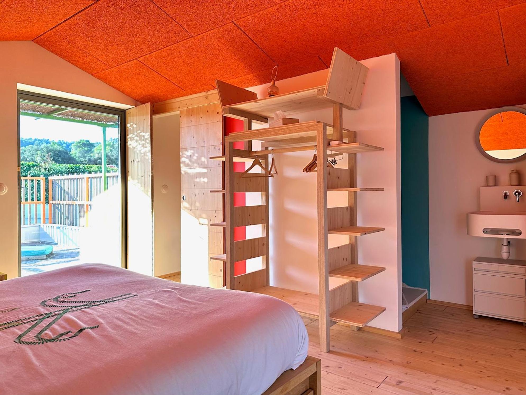 Domaine La Ferme Hi Bride Bed and Breakfast Villelaure Exteriör bild